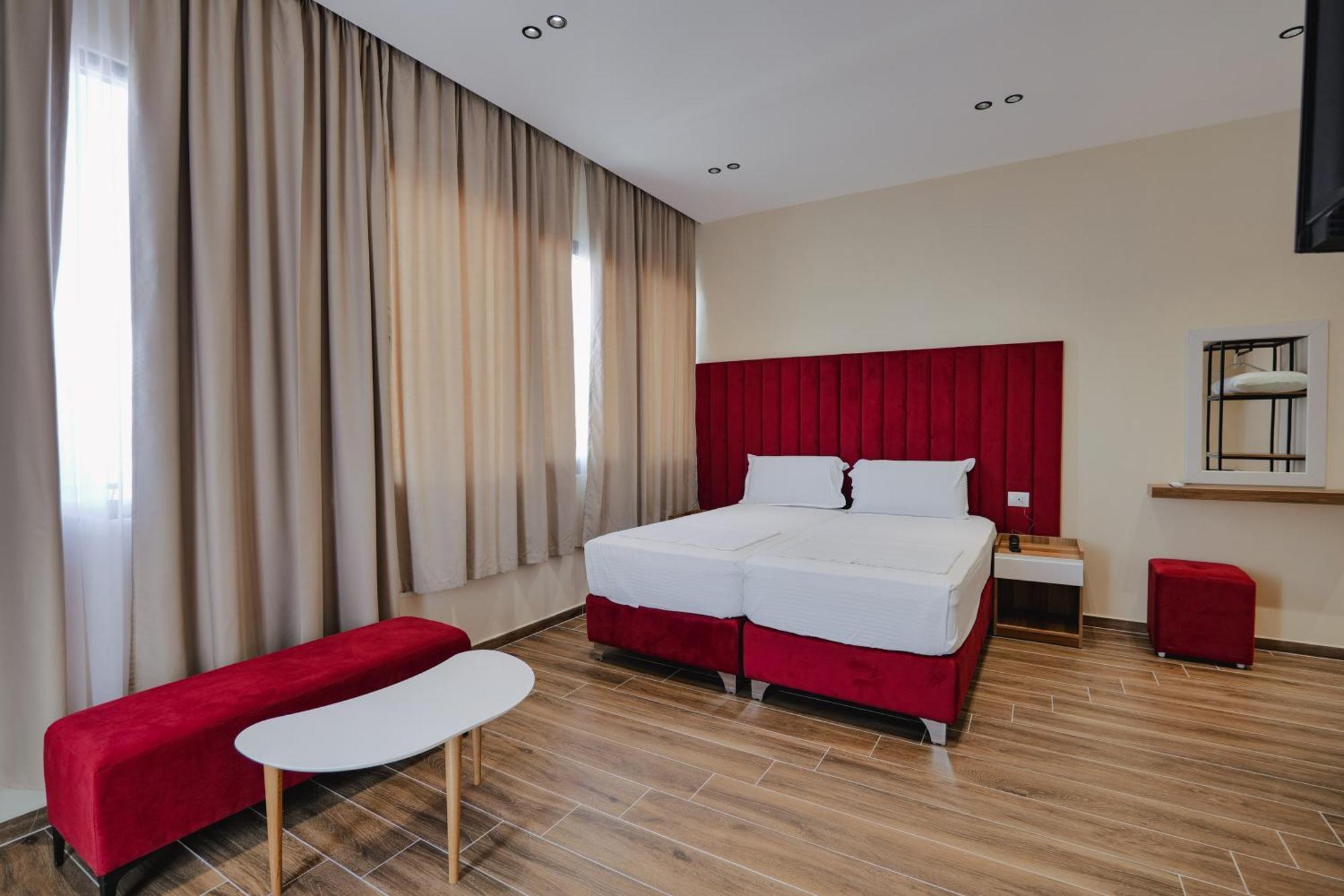 Armar Hotel Sarande Ngoại thất bức ảnh